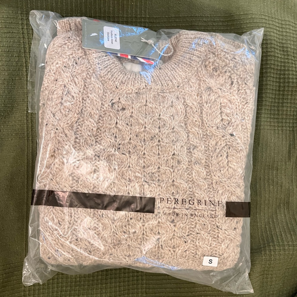 Peregrine Hudson Aran Wool Sweater Men’s Small NWT